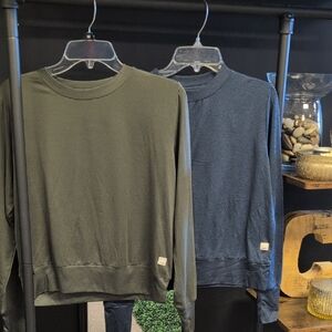 Vuori Long Sleeve Tees in Olive and Navy